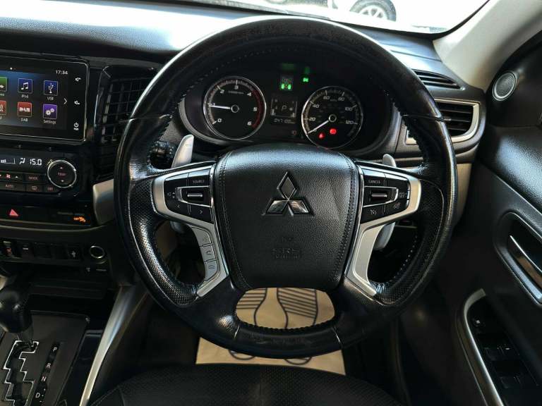 MITSUBISHI L200 2.4 DI-D DC Challenger White Auto Diesel 2020+NO VAT+1 OWNER!