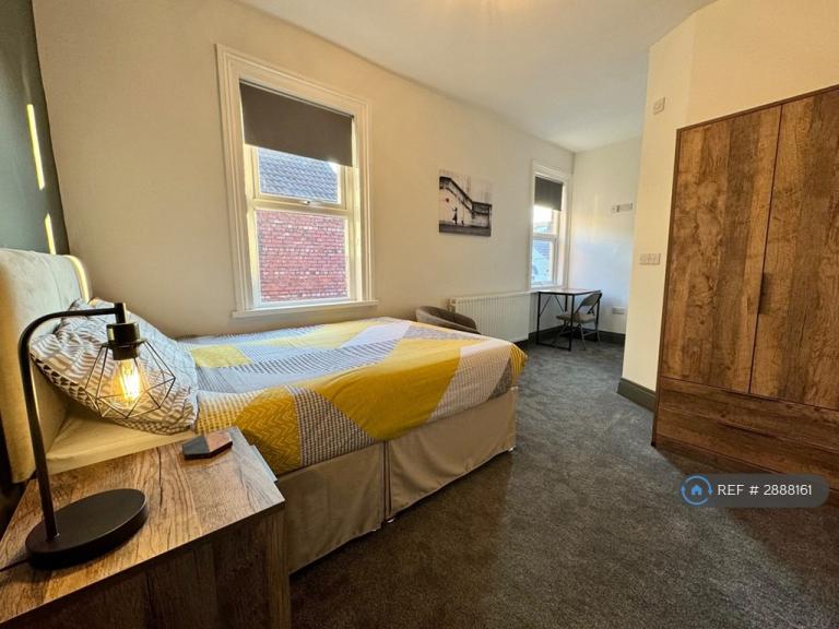 1 bedroom in Clifton Road, Darlington, DL1 (#2888161)