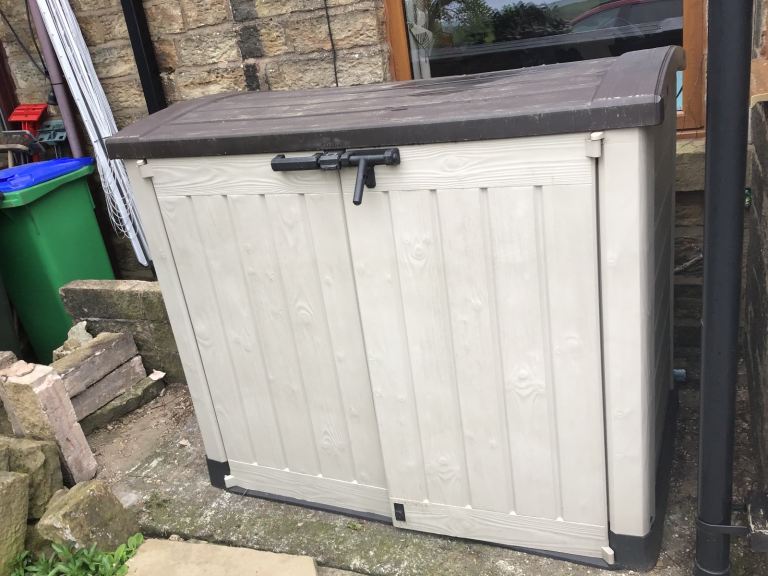 GARDEN STORAGE UNIT