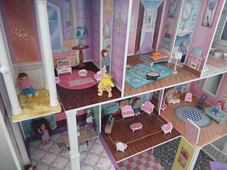Dolls house / double buggy and carrier