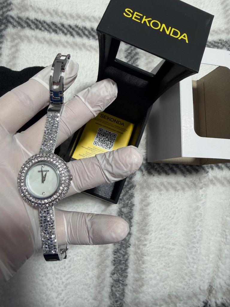 Sekonda Seksy Ladies Bling Round White Dial & silver stone Stainless Steel Watch