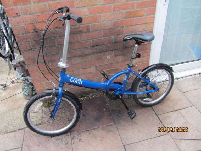 apollo 6 speed folding bike with 20inch wheels bike in very good condition 