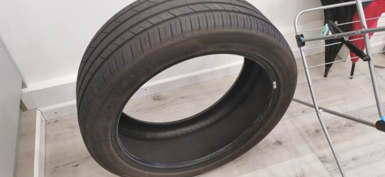 Nexen N Fera Sport 235/45R19 99V