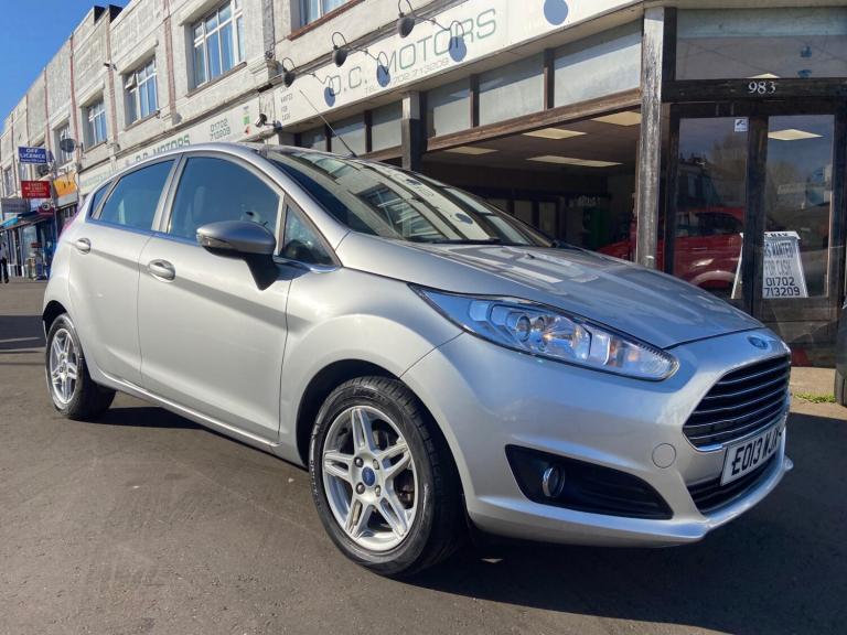 2013 Ford Fiesta 1.25 82 Zetec 5dr HATCHBACK Petrol Manual