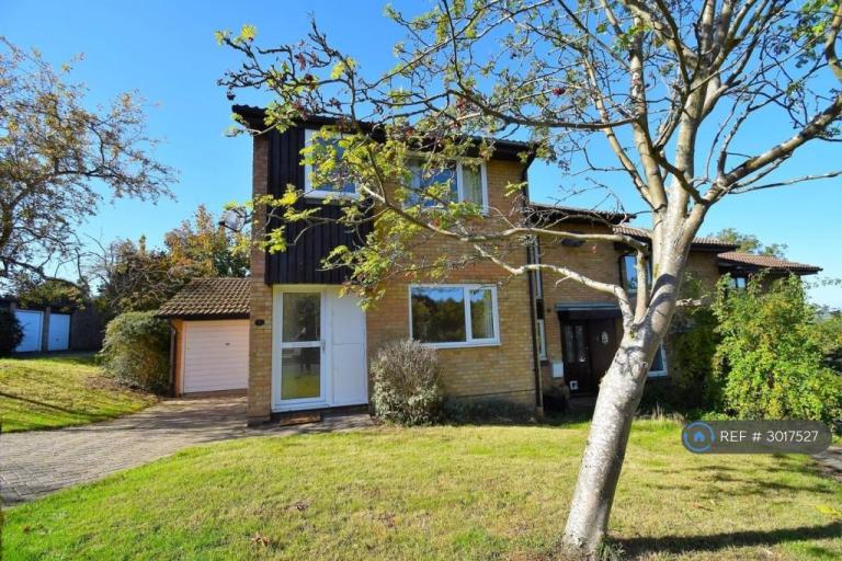 3 bedroom house in Kennedy Gardens, Sevenoaks, TN13 (3 bed) (#3017527)