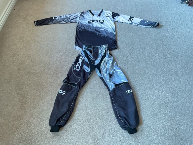 3GO MX Kids Motocross Kit Approx Age 9-11 Youth Gear BMX Mtb Off Road Dirtbike Honda