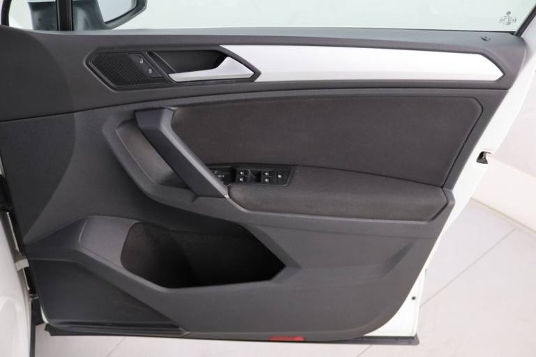 2019 Volkswagen Tiguan 1.5 TSI EVO SE SUV 5dr Petrol Manual Euro 6 (s/s) (150 ps) ESTATE Petrol M...