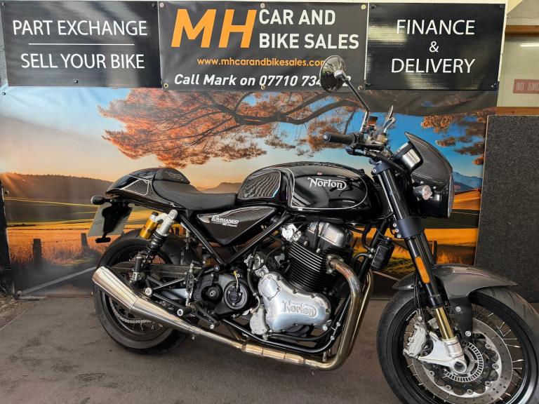 2023 Norton Commando 961 Classic DEPOSIT TAKEN MOTORCYLE  1 Owner 747 MILES FSH  Roadster Petrol ...