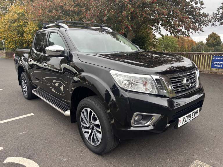 2019 Nissan Navara Double Cab Pick Up Tekna 2.3dCi 190 4WD PICK UP DIESEL Manual