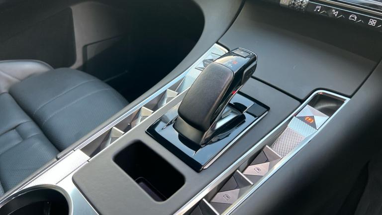 2022 DS Automobiles DS 7 Crossback 1.6 E-TENSE 13.2kWh Opera Crossback 5dr Petrol Plug-in Hybrid ...