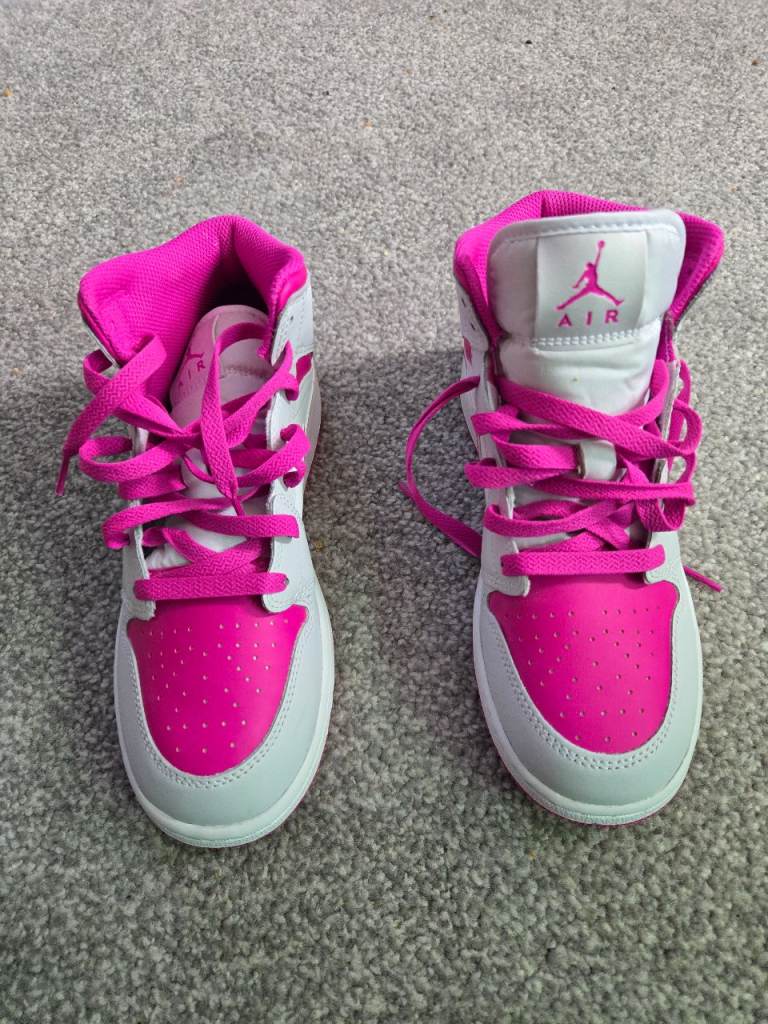 Nike Air Jordan Trainers – Hot Pink, UK 5, Excellent Condition
