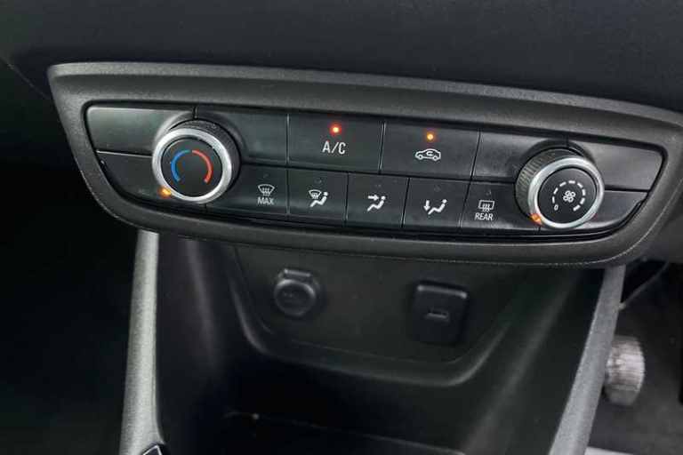 2021 Vauxhall Crossland X 1.2T [110] Griffin 5dr [6 Spd] [Start Stop] HATCHBACK PETROL Manual