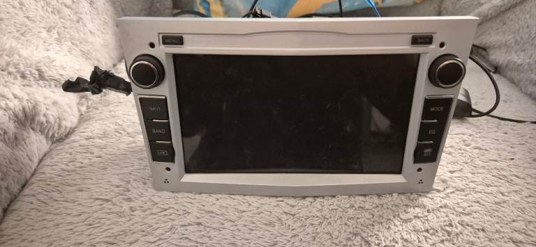 Car radio for vauxhall astra