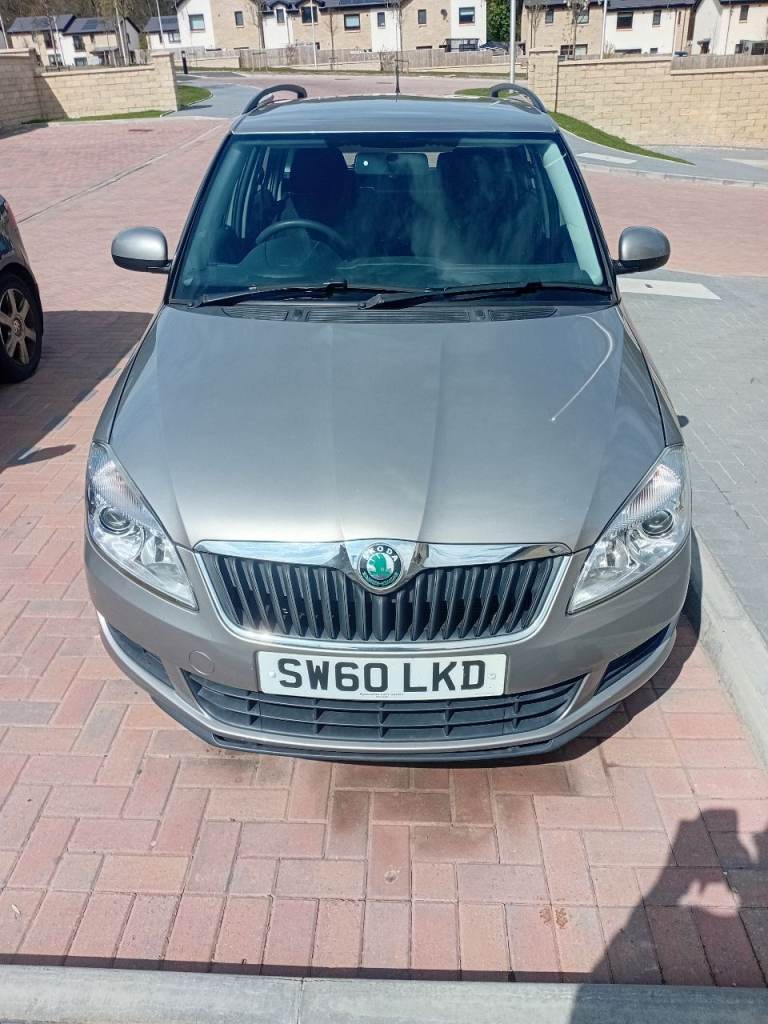Skoda, FABIA, Estate, 2011, Manual, 1197 (cc), 5 doors