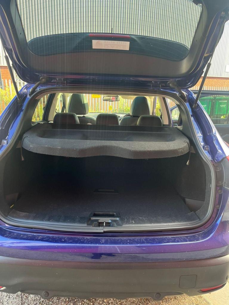 2016 Nissan Qashqai 1.2 DIG-T Tekna 2WD Euro 6 (s/s) 5dr HATCHBACK Petrol Manual