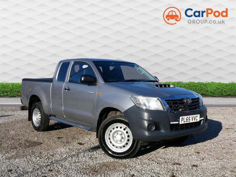 Active Extended Cab Pick Up 2.5 D-4D 4WD 144 *8 TOYOTA SERVICES+VERY CLEAN*
