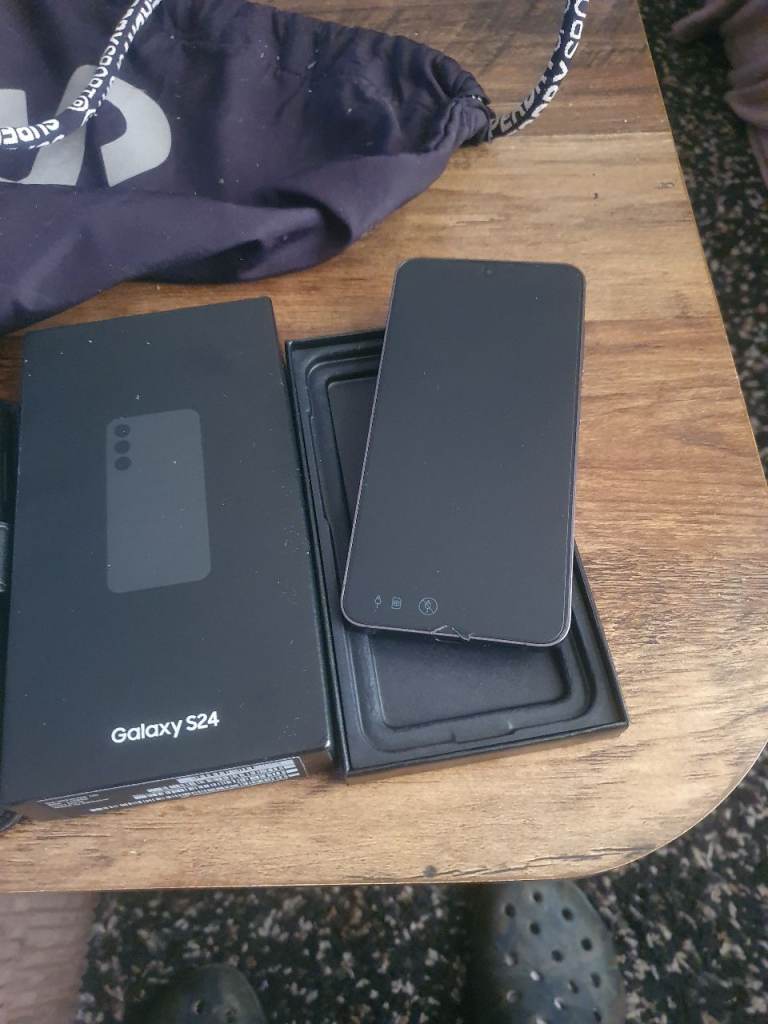 Samsung s24