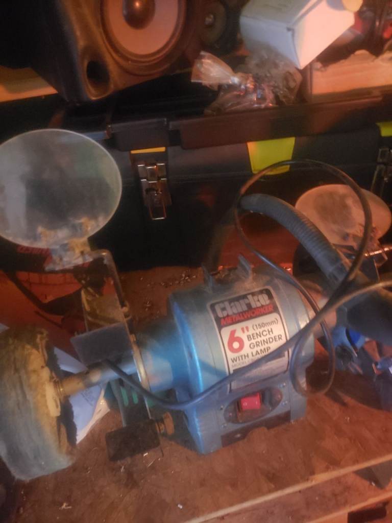 Clarke 6" Bench Grinder with Lamp - Good Working Condition