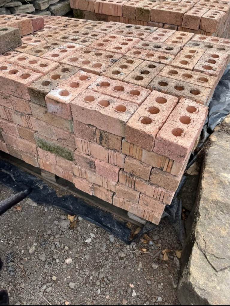 image for Buff farmstead bricks