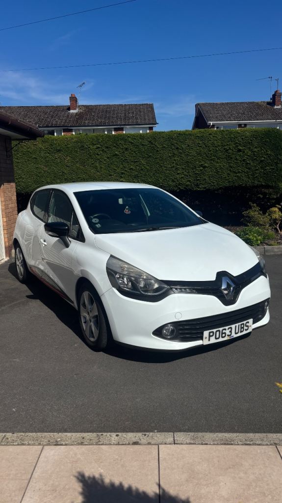 Renault, CLIO, Hatchback, 2013, Manual, 898 (cc), 5 doors