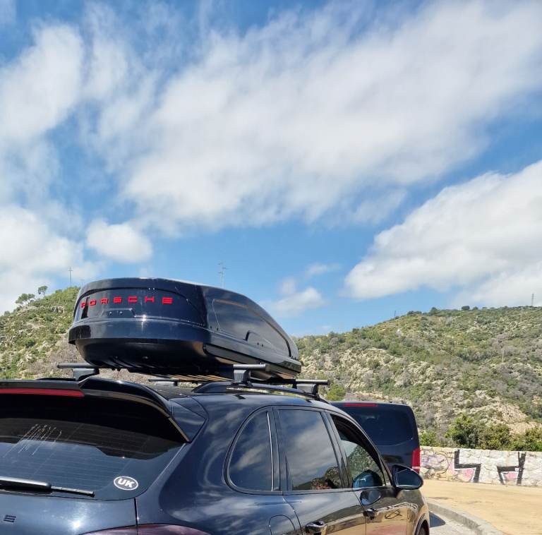 Porsche Cayenne or Macan roof box