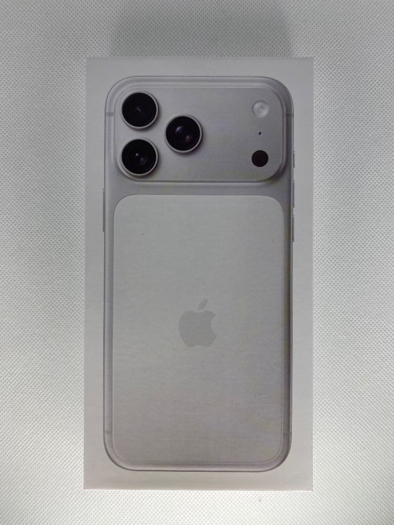 Apple iPhone 17 pro max silver brand new sealed for sale 