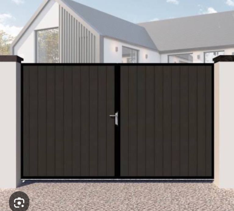 Custom composite gates 