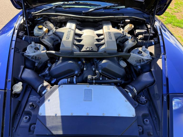 2004 Aston Martin Vanquish 5.9 Coupe 2dr Petrol Manual (396 g/km, 460 bhp) COUPE Petrol Manual