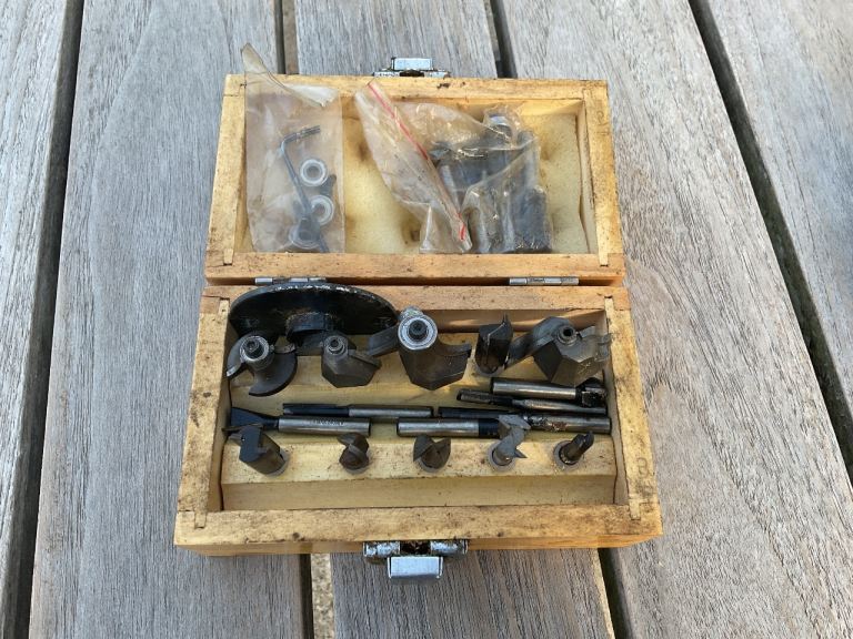 ROUTER BITS, 21 No., in WOODEN BOX