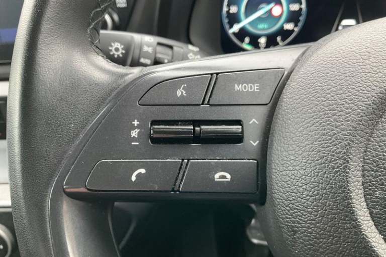 2022 Hyundai i20 1.0T GDi 48V MHD SE Connect 5dr**REAR CAMERA - APPLE CARPLAY - LANE ASSIST  Hatc...