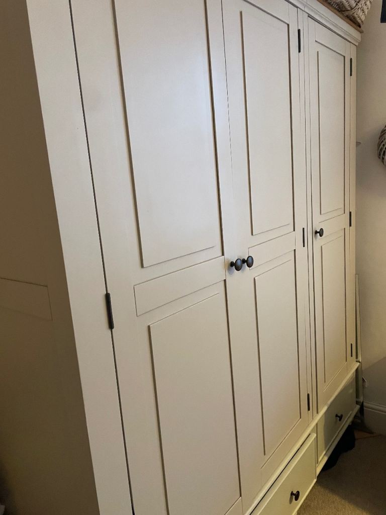 Oak Furniture Land triple wardrobe 