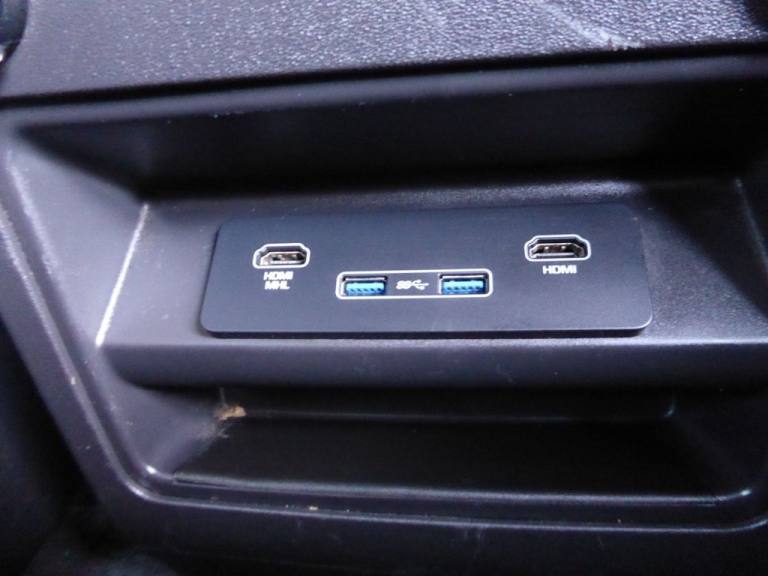 2017 Land Rover Discovery 3.0 TD V6 HSE Luxury SUV 5dr Diesel Auto 4WD Euro 6 (s/s) (258 ps) ESTA...