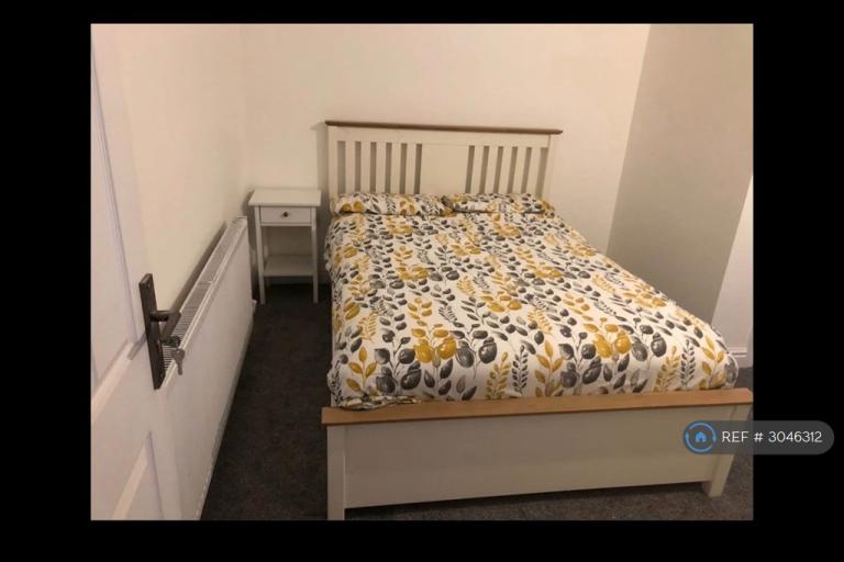1 bedroom in Middleton Road, Leeds, LS10 (#3046312)