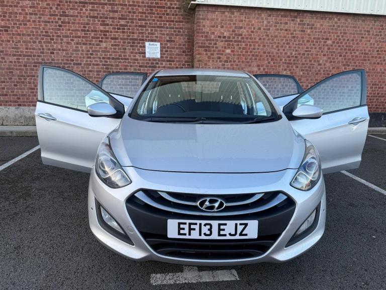 2013 Hyundai i30 1.4 Active 5dr HATCHBACK PETROL Manual