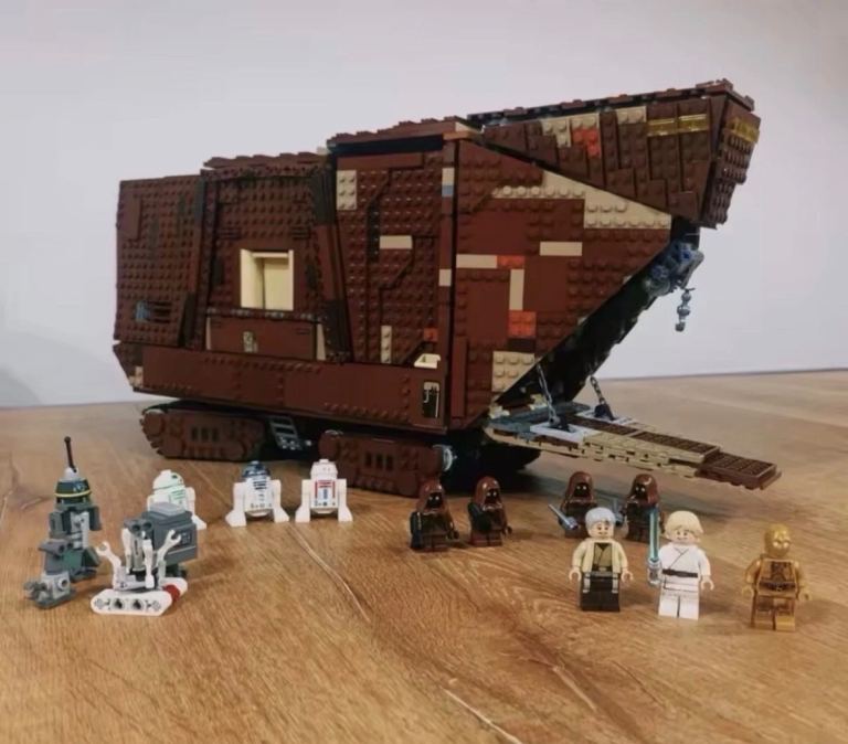 3296 Piece Star Wars Desert Sandcrawler Building Block Set New And Boxed