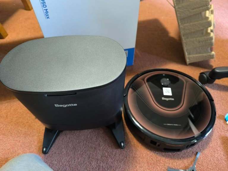Robot Vacuum Cleaner with Mop,4-in-1 Robot Vacuum Cleaner for 60 Days of Cleaning
