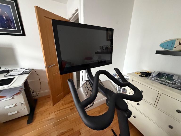 Echelon EX5s Smart Connect Exercise Bike 