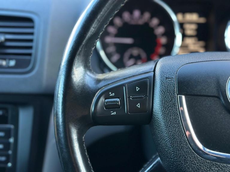 2011 Skoda Yeti 2.0 TDI SE Plus 4WD Euro 5 5dr HATCHBACK Diesel Manual