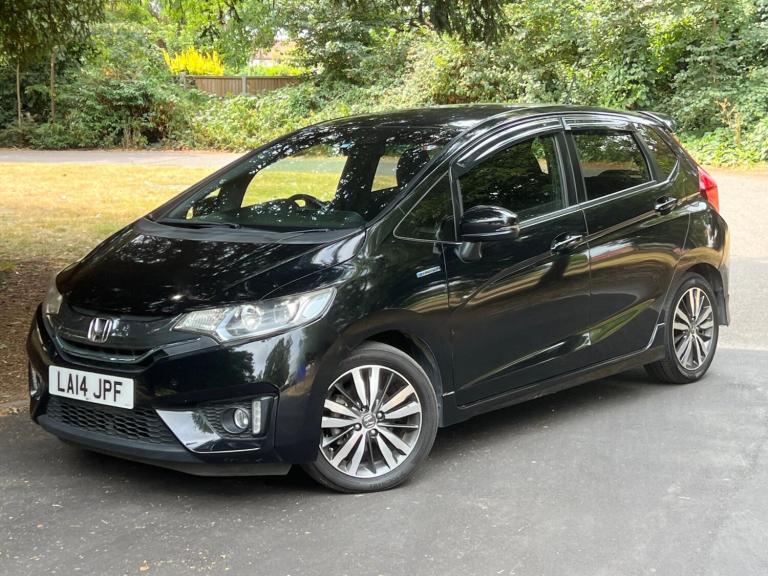 Honda Fit Petrol/Electric Hybrid Manual