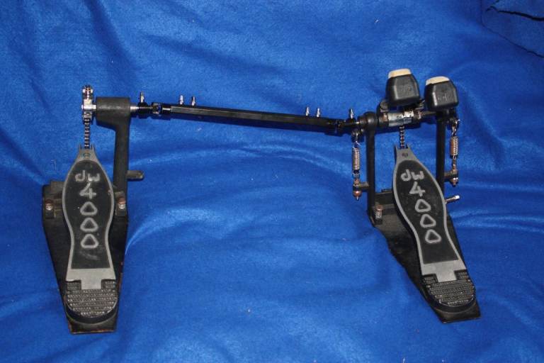 DW 4000 Series Single Chain Double Bass Drum Kick Pedal ~ Excellent Condition ~ £125 ono
