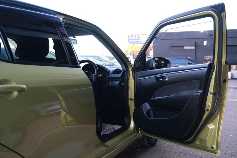 2025 Suzuki Swift 1.2 SZ4 Hatchback 5dr Petrol Auto Euro 6 (94 ps) PETROL Automatic