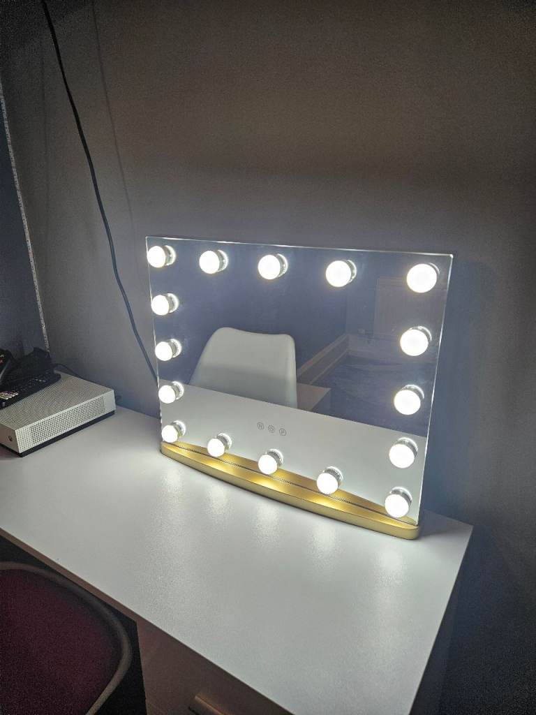 Bedroom Set, dresser, chair, mirror, bedside table