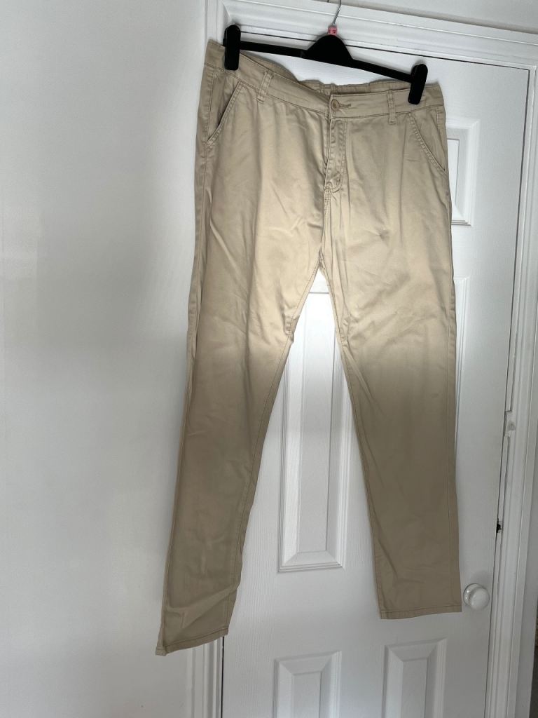 Men’s cotton chino trousers