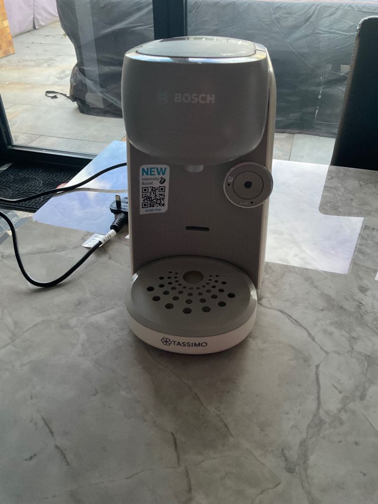 BOSCH TASSIMO FINESS COFFEE MACHINE