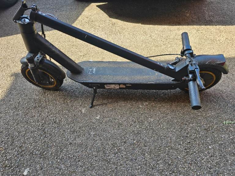 AOVOPro Scooter. 