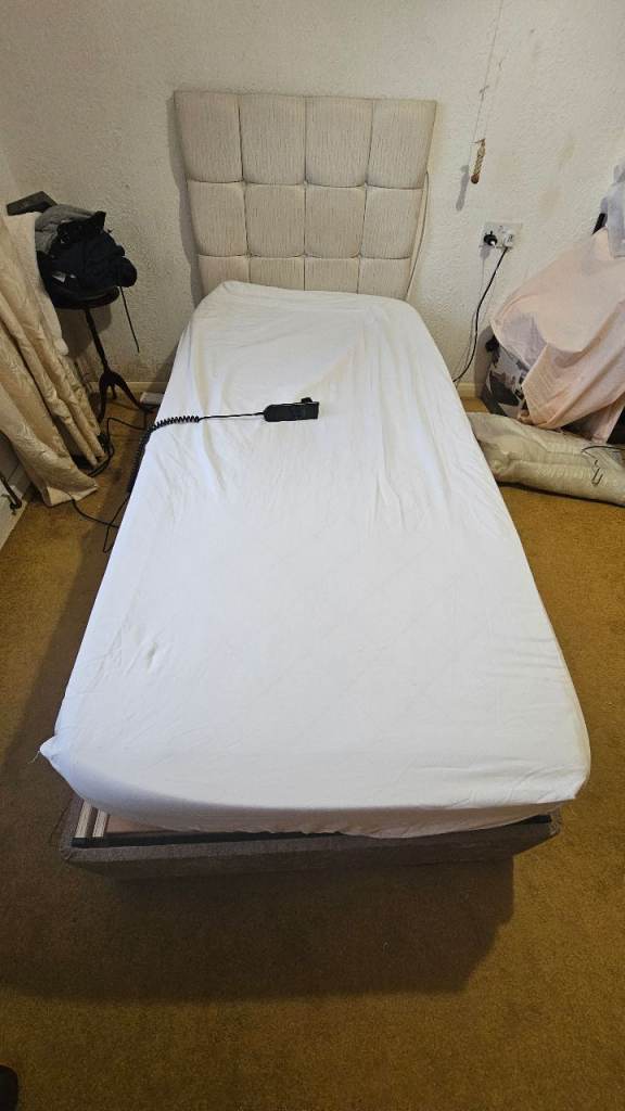 SINGLE ELECTRIC BED