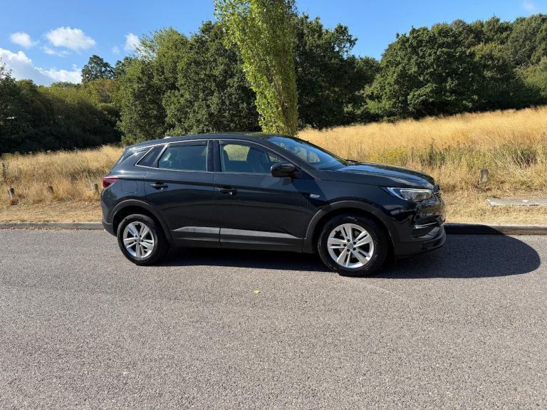 Vauxhall Grandland X 1.6 Turbo D SE Automatic Euro 6 5dr DIESEL 2018/18