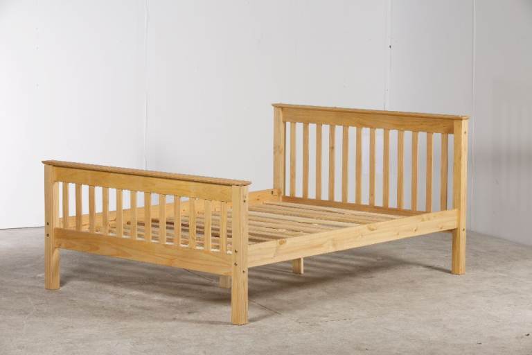 4FT6 Double Bed Waxed Pine Bed Frame