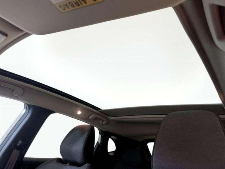 2022 Nissan Qashqai 1.3 DIG-T MHEV N-Connecta Euro 6 (s/s) 5dr Manual SUV Hybrid Manual