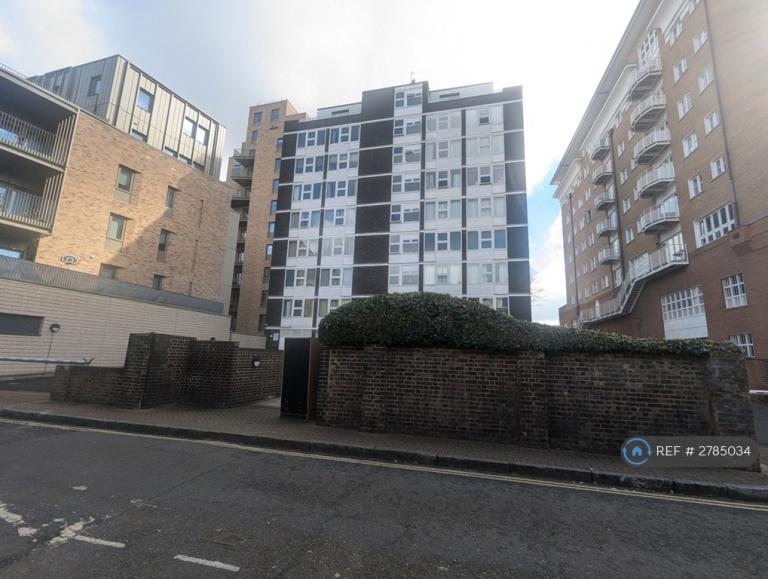 2 bedroom flat in Odessa Street, London, SE16 (2 bed) (#2785034)